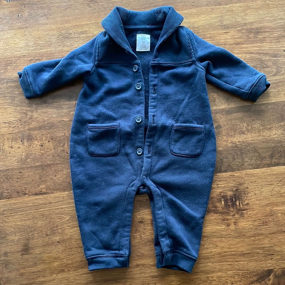 Gap outfit 3-6M